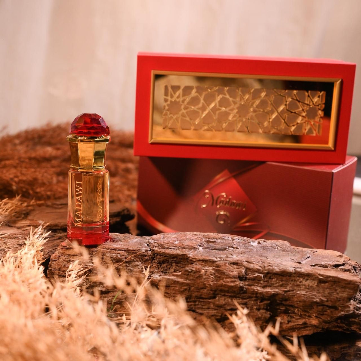 Madawi - 6ml Premium Attar in Crystal Bottle